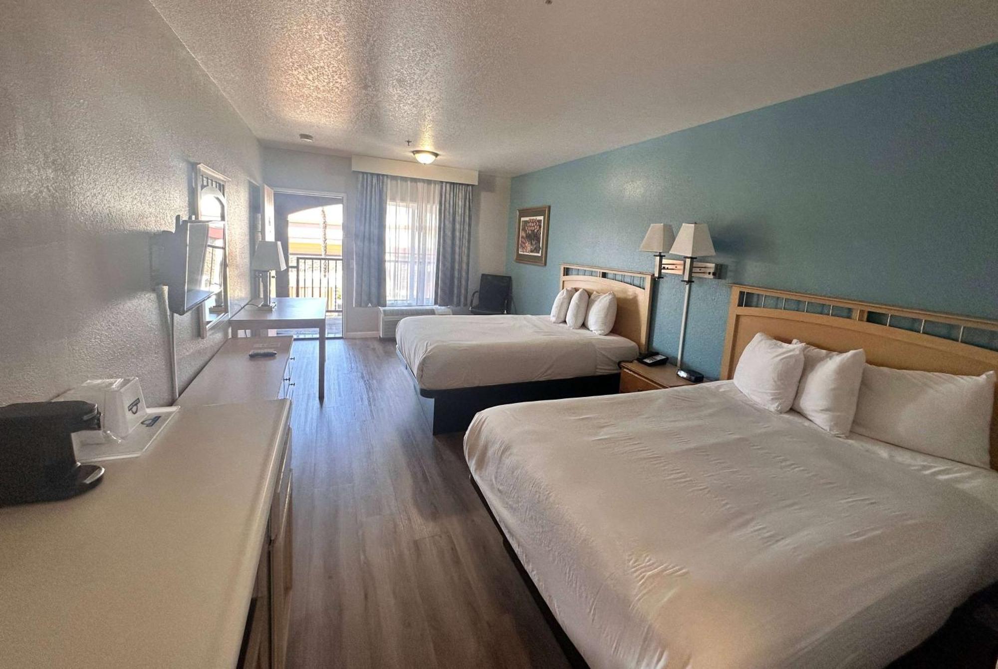 Days Inn By Wyndham Rocklin/Sacramento Extérieur photo