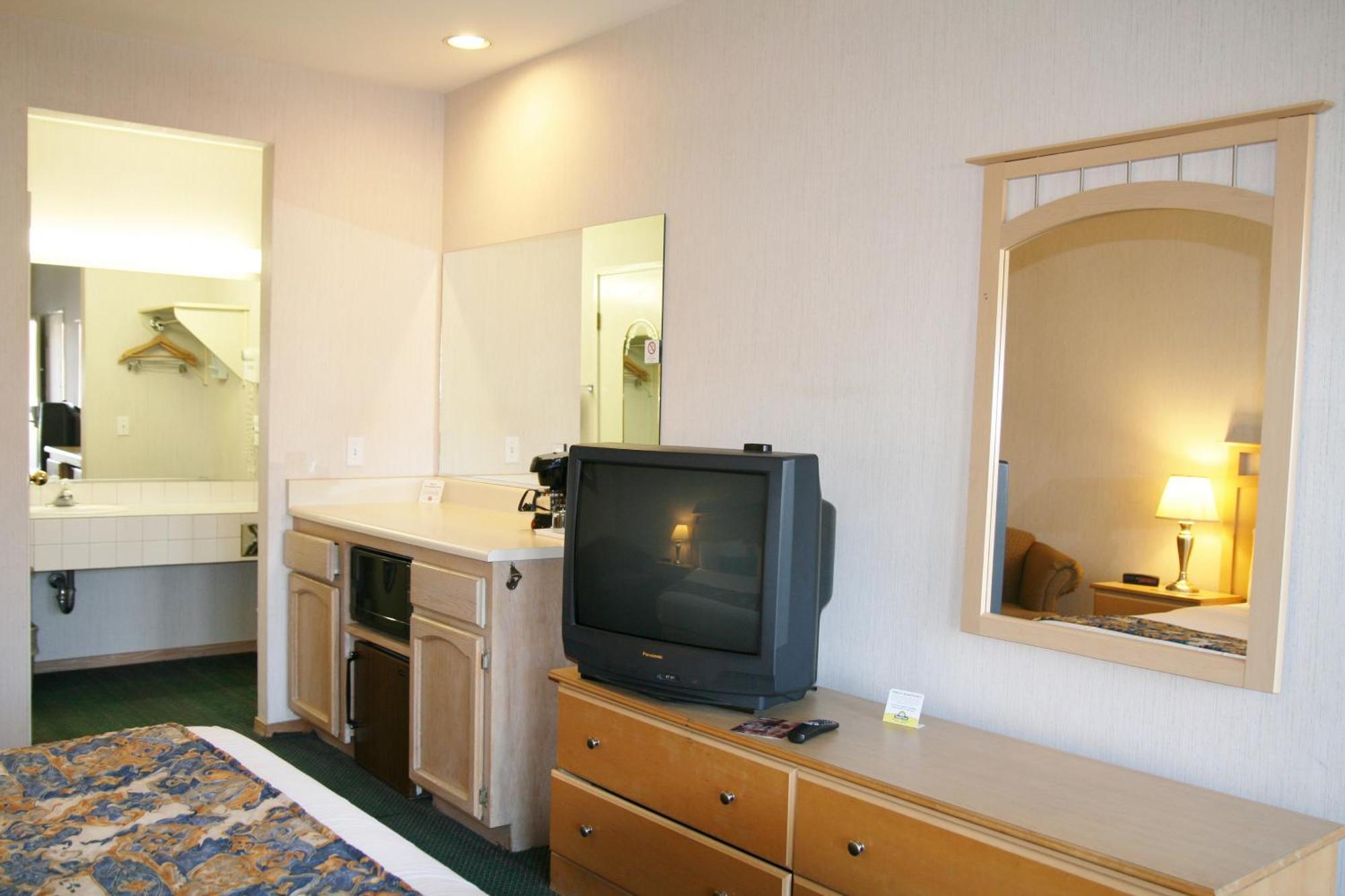Days Inn By Wyndham Rocklin/Sacramento Extérieur photo