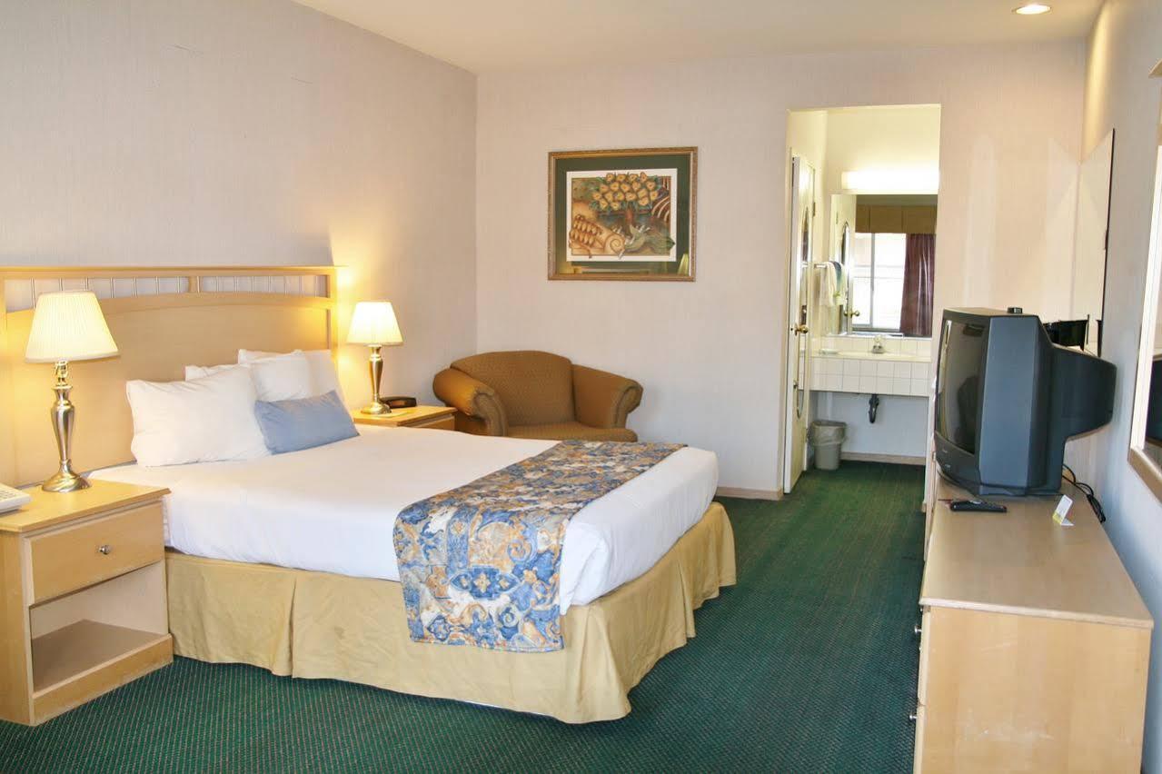 Days Inn By Wyndham Rocklin/Sacramento Extérieur photo